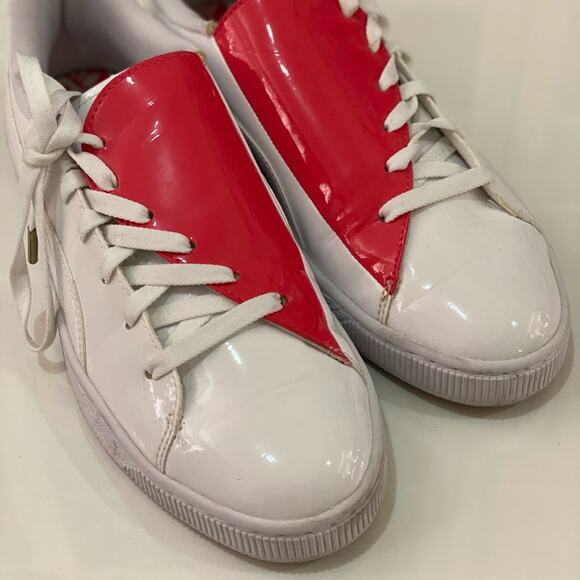 Puma Shoes - Puma heart sneakers! True to size